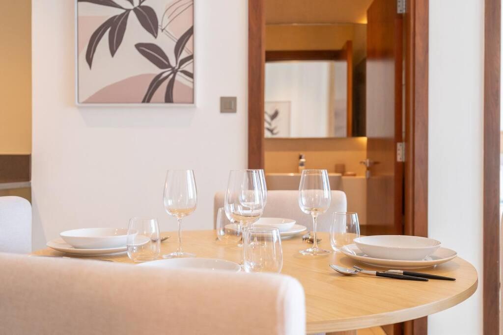 Chic Marina Gate With Japandi Interiors