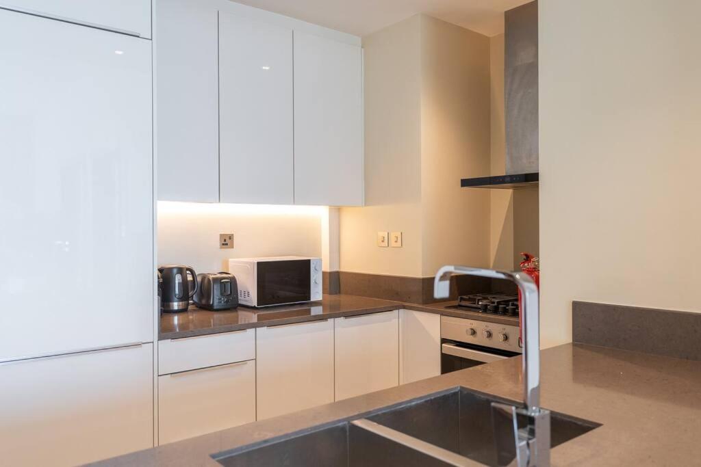 Apartment Chic Marina Gate With Japandi Interiors *